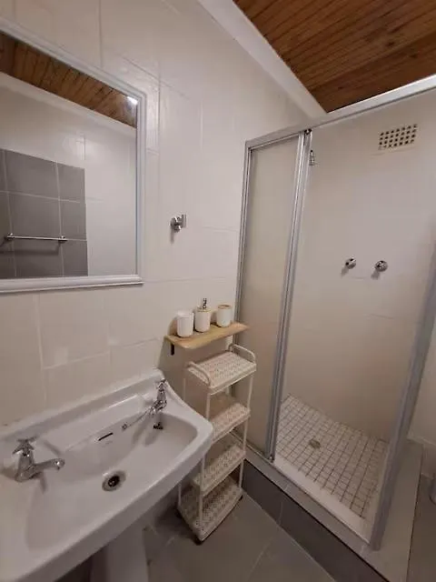 Azzure Apartments 4 Sleeper Crawford Cape Town South Africa