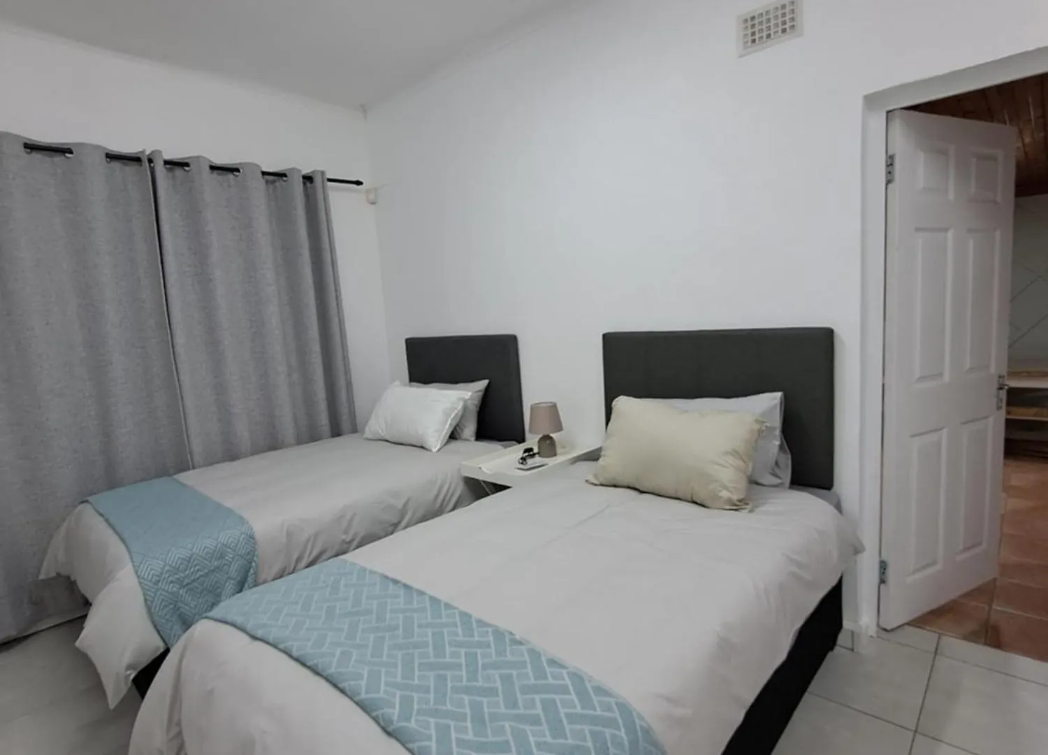 Holiday home Azzure Apartments 4 Sleeper Crawford Cape Town